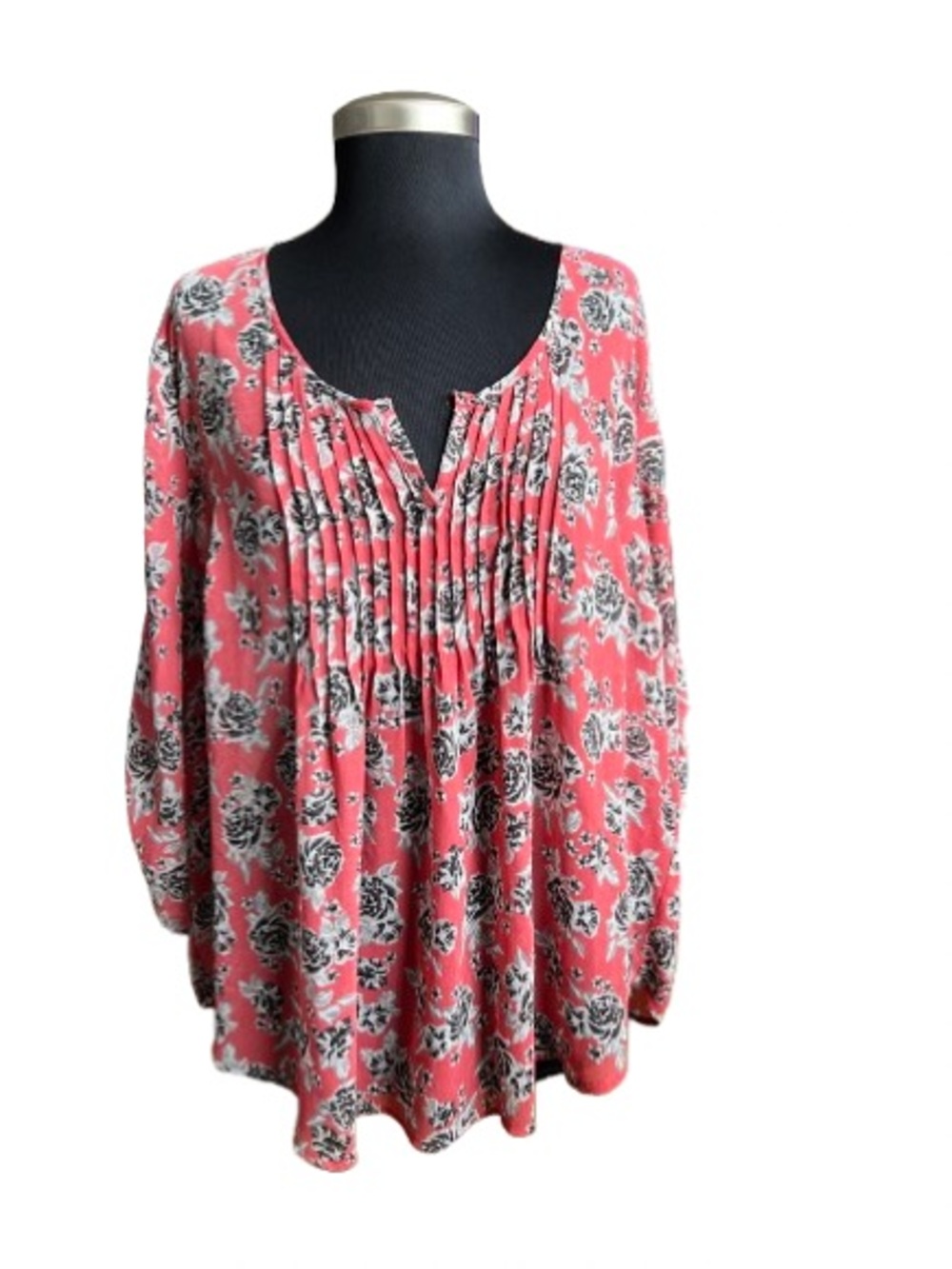 Torrid pleated split neckline sheer floral print long sleeve blouse Plus Size 2